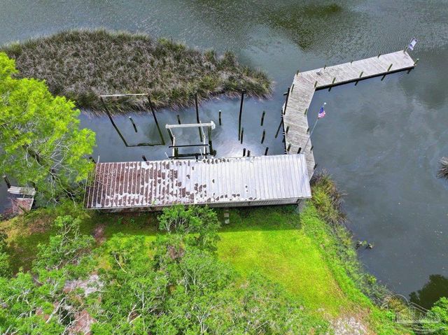 12535 Ophelia Dr, Pensacola, FL 32506