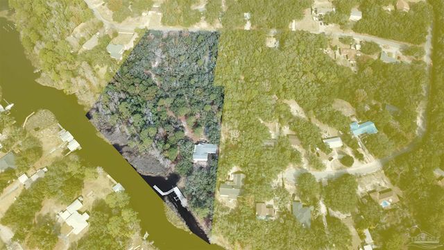 12535 Ophelia Dr, Pensacola, FL 32506