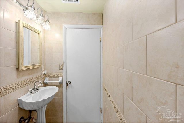 12535 Ophelia Dr, Pensacola, FL 32506