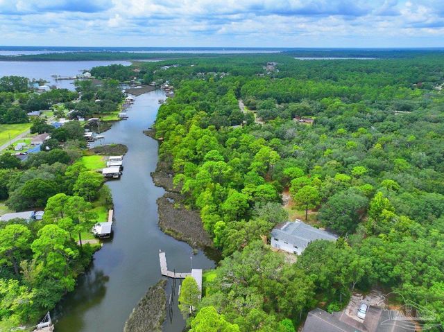 12535 Ophelia Dr, Pensacola, FL 32506