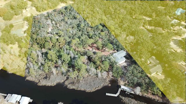 12535 Ophelia Dr, Pensacola, FL 32506