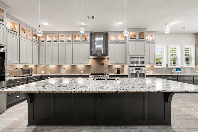6918 Champion Trail, Katy, TX 77493