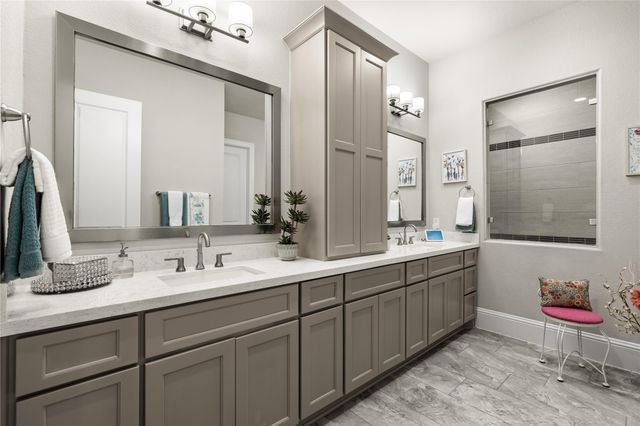 6918 Champion Trail, Katy, TX 77493
