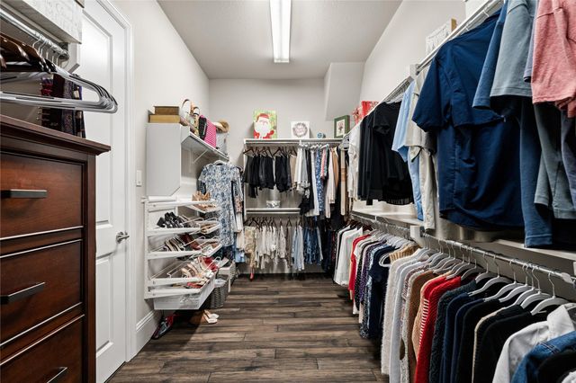 6918 Champion Trail, Katy, TX 77493