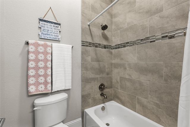 6918 Champion Trail, Katy, TX 77493