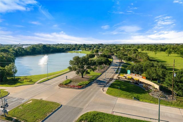 6918 Champion Trail, Katy, TX 77493
