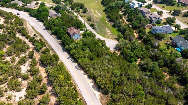 1306 Daviot DR, Spicewood, TX 78669