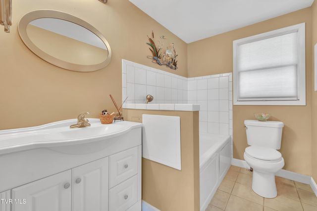 473 Oak Grove Road, Gray, TN 37615