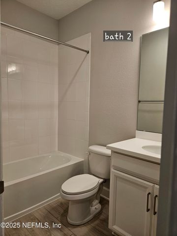 11340 BREAKERS BAY Way, Jacksonville, FL 32256