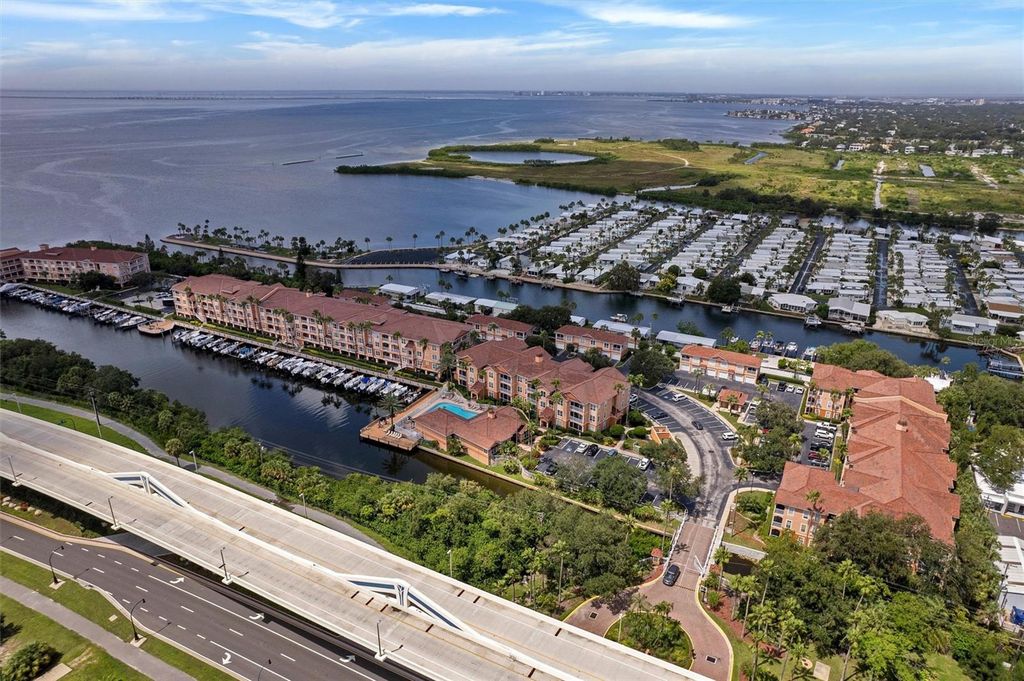 5000 CULBREATH KEY WAY 4-306, Tampa, FL 33611