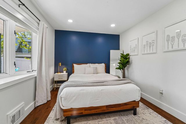 923 SHORT RD, Baltimore, MD 21222