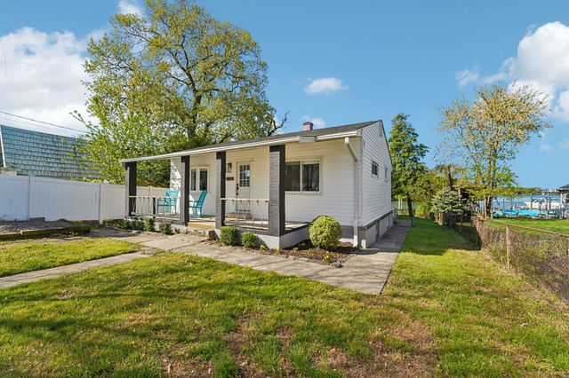 923 SHORT RD, Baltimore, MD 21222