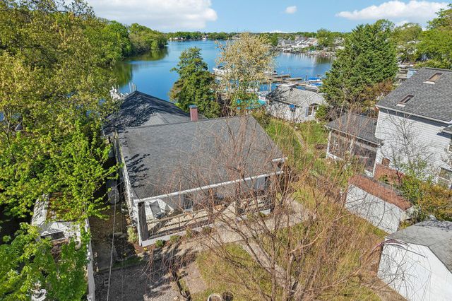923 SHORT RD, Baltimore, MD 21222