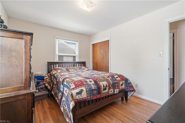 207 Dabney DR, Newport News, VA 23602