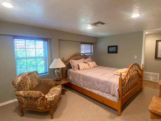 13405 GEORGE RD, San Antonio, TX 78230