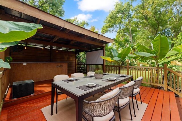 405 1ST AVENUE SE, Lutz, FL 33549