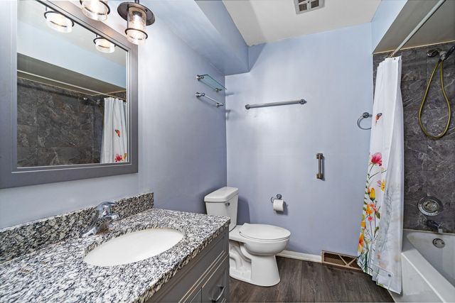 12305 Derby Lane, Orland Park, IL 60467