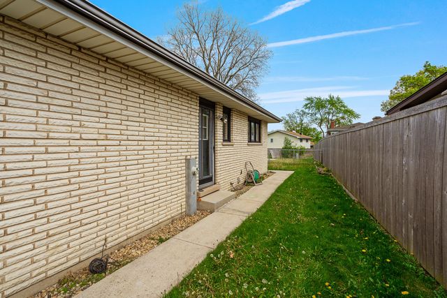 12305 Derby Lane, Orland Park, IL 60467