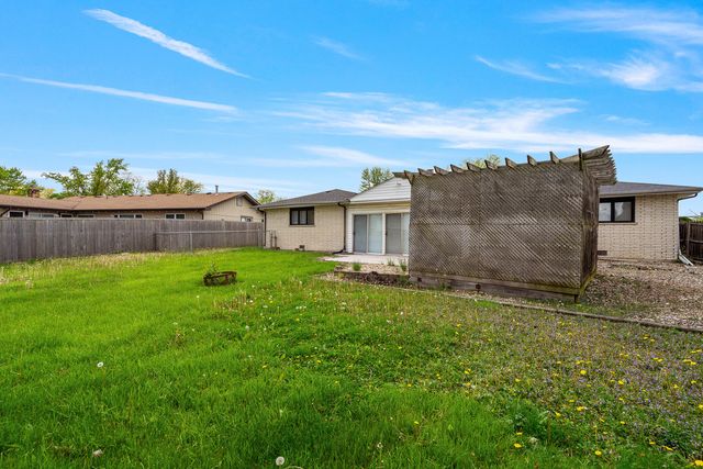 12305 Derby Lane, Orland Park, IL 60467