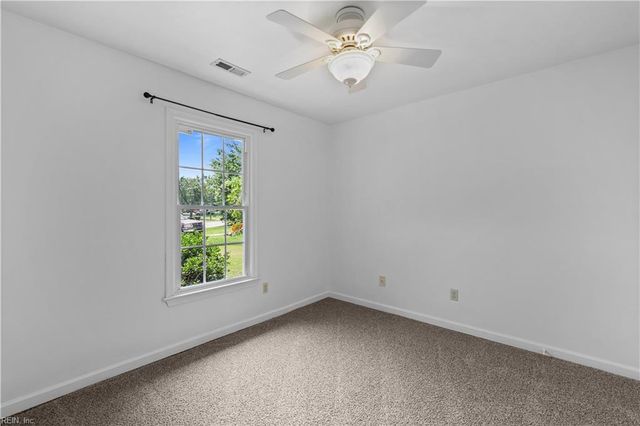 609 Maxwood CT, Virginia Beach, VA 23462