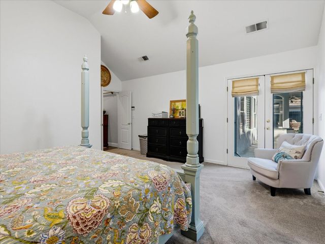 6551 N Selland Avenue, Fresno, CA 93711