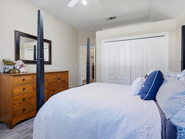 6551 N Selland Avenue, Fresno, CA 93711