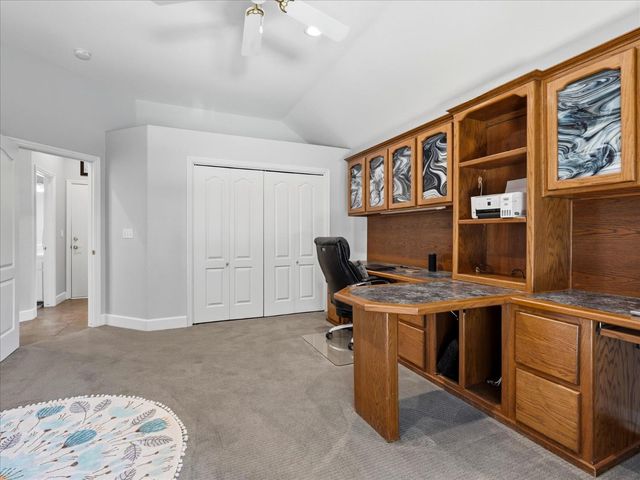 6551 N Selland Avenue, Fresno, CA 93711