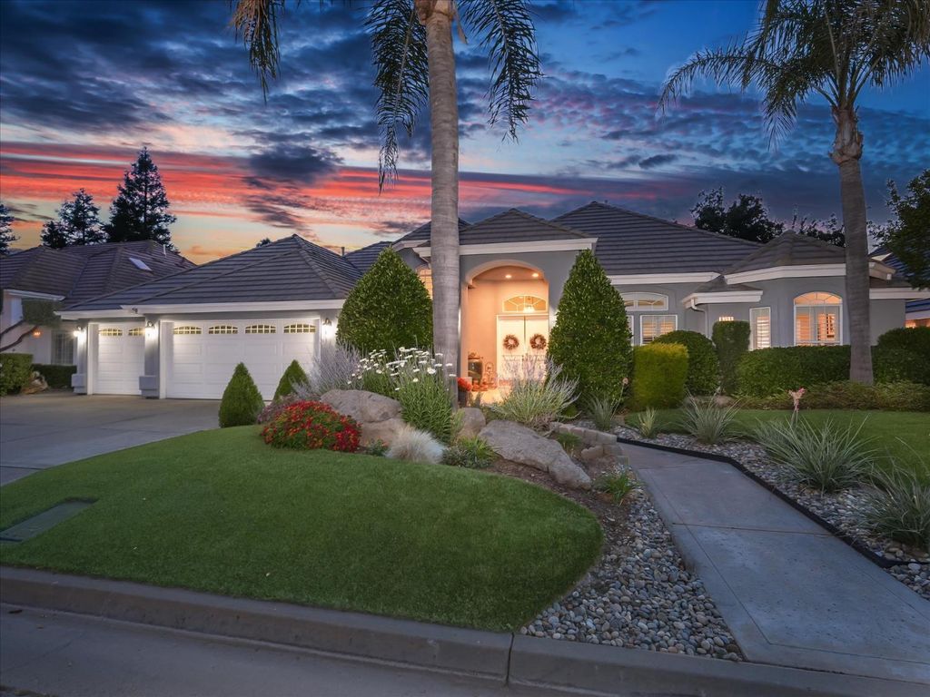 Image 1 of property listing at 6551 N Selland Avenue, Fresno, CA 93711