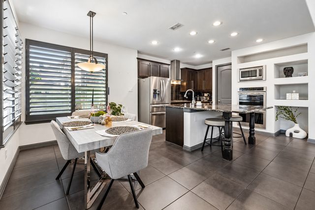 6112 Black Swan Circle, Garland, TX 75044