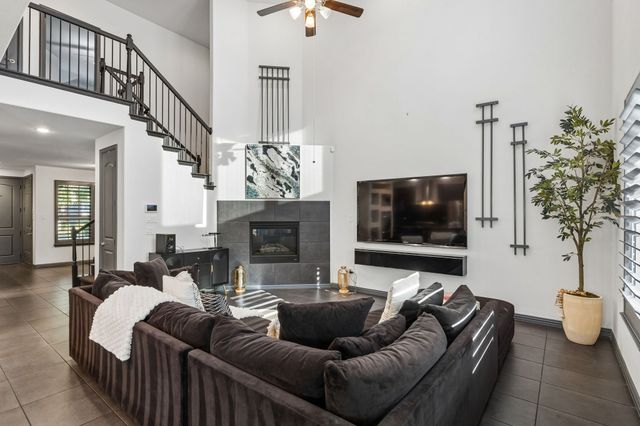 6112 Black Swan Circle, Garland, TX 75044