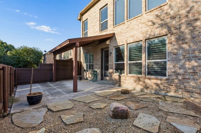 6112 Black Swan Circle, Garland, TX 75044