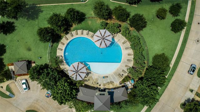 6112 Black Swan Circle, Garland, TX 75044