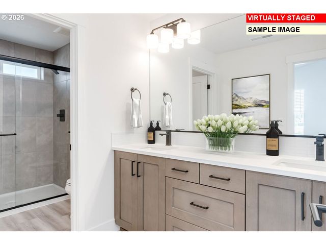 4272 Se CENTURY Blvd, Hillsboro, OR 97123