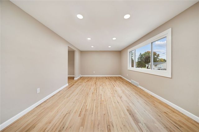 1714 Oblock Rd, Plum Boro, PA 15239