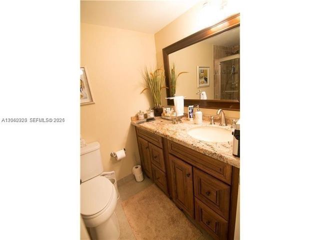 4030 W Palm Aire Dr 505, Pompano Beach, FL 33069