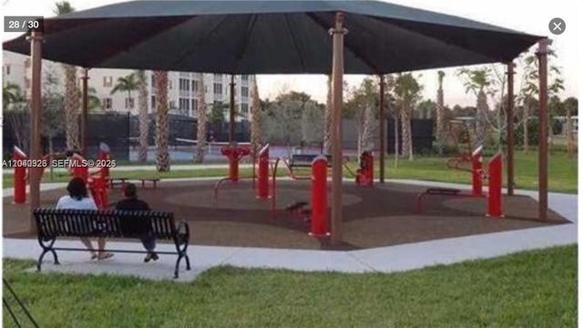 4030 W Palm Aire Dr 505, Pompano Beach, FL 33069