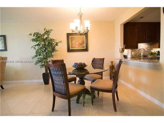 4030 W Palm Aire Dr 505, Pompano Beach, FL 33069