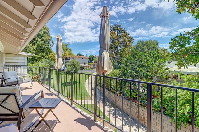 2285 Via Puerta Q, Laguna Woods, CA 92637