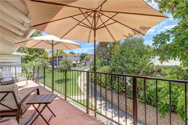 2285 Via Puerta Q, Laguna Woods, CA 92637
