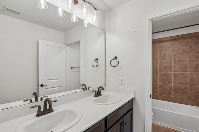 7228 Ridgepoint Drive, Irving, TX 75063