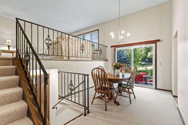4220 Victoria Street N, Shoreview, MN 55126