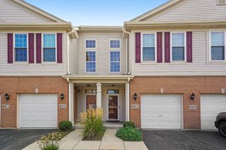 8121 Concord Lane J, Justice, IL 60458