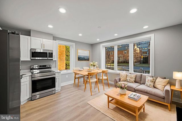 4535 AVONDALE ST, Bethesda, MD 20814