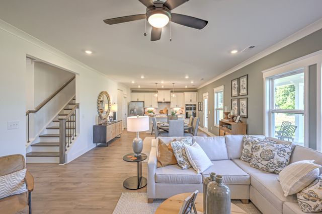 532 Misty Creek Court, Nashville, TN 37207