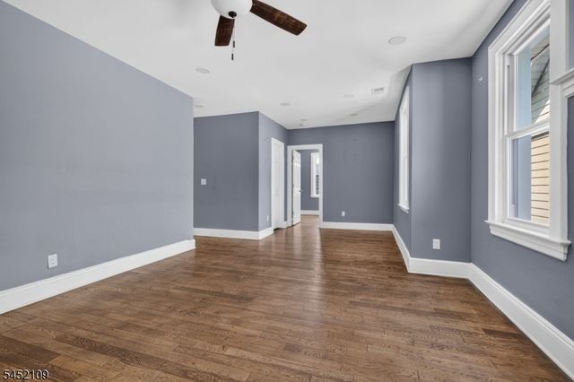 723 25Jersey Ave, Elizabeth City, NJ 07202