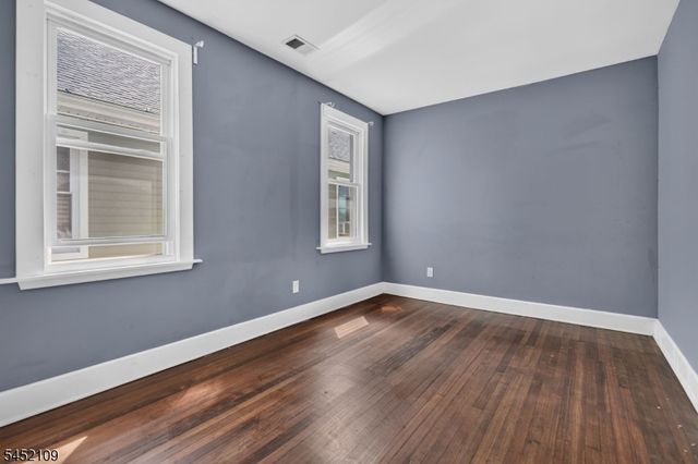 723 25Jersey Ave, Elizabeth City, NJ 07202