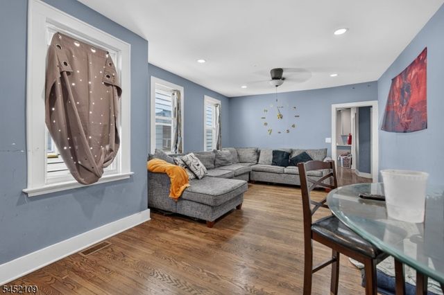 723 25Jersey Ave, Elizabeth City, NJ 07202