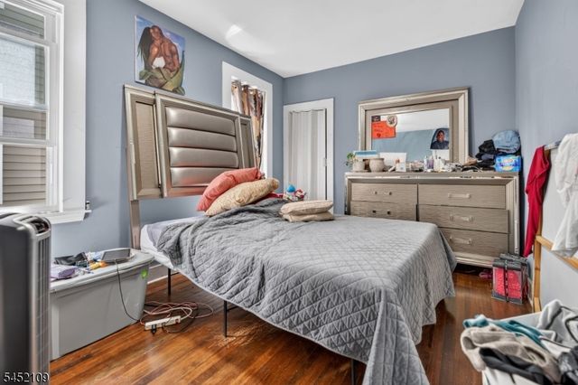 723 25Jersey Ave, Elizabeth City, NJ 07202