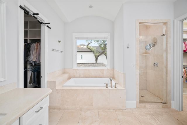 2215 Branard Street, Houston, TX 77098