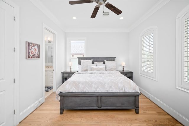 2215 Branard Street, Houston, TX 77098